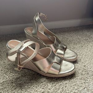 Old Navy Wedge Sandal